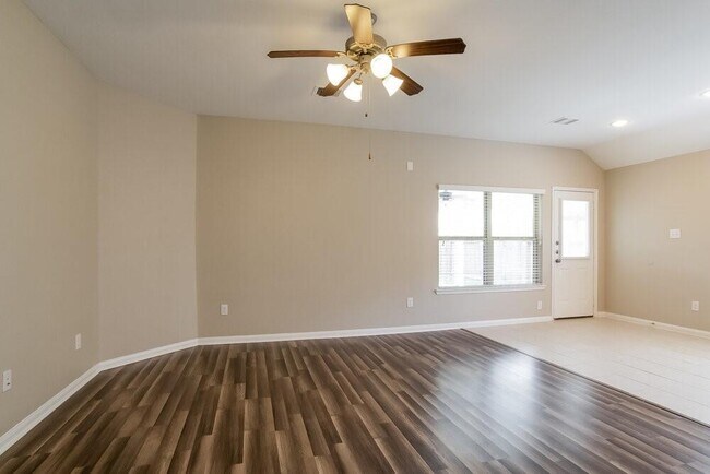 Building Photo - 13223 Chanel Dr