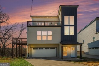 Building Photo - 1480 Norris Pl NW