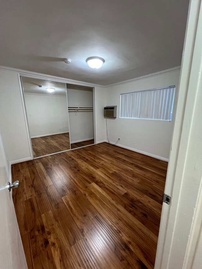 Building Photo - 1616 Armacost Ave