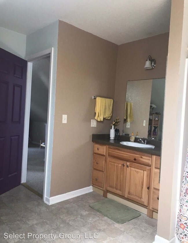 Foto del edificio - 2 br, 2 bath Apartment - 1752 N. Arlington