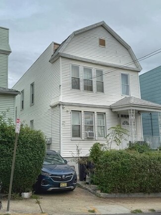 Building Photo - 24 Cator Ave