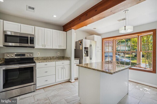 Foto del edificio - 13508 Coates Ln