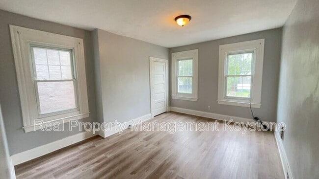 Building Photo - 1834 Flagler St