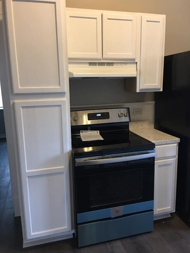 Foto del edificio - 735 Beechwood Ave