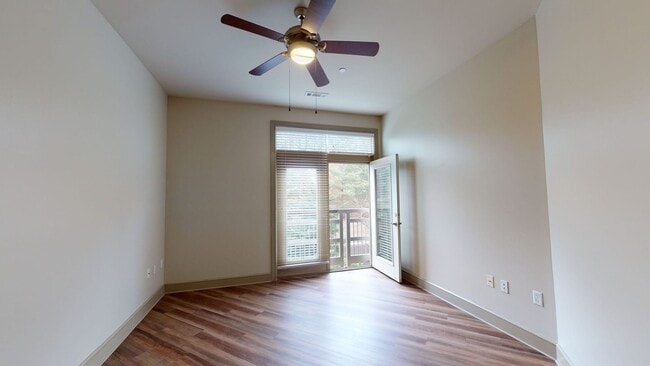 Interior Photo - Charles River Landing