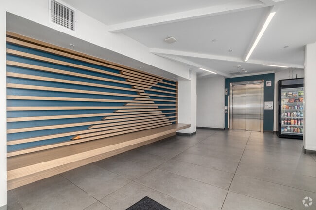 Lobby Photo - Mission Gateway