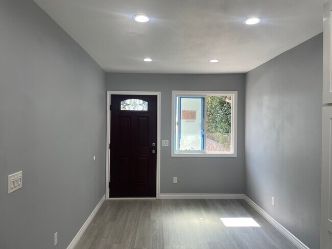 Photo - 3025 Broadmoor Blvd Apartments