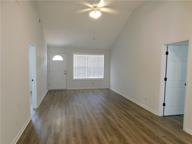 Building Photo - 76 Copper Creek Dr