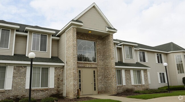 Foto del edificio - Meadow Springs Apartments