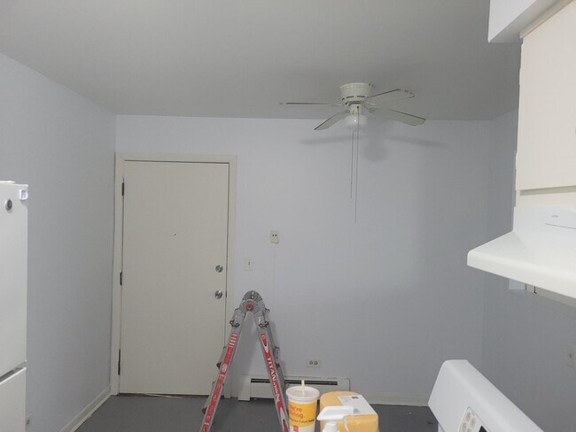 Building Photo - 1315 Baldwin Ct