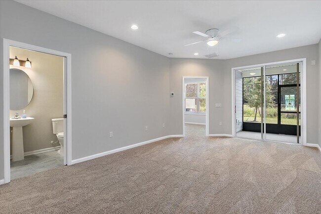 Foto del edificio - 376 Pine Bluff Dr