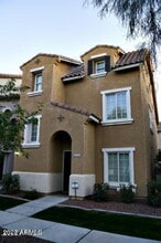 Building Photo - 5713 S 21st Pl