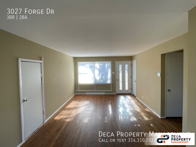 Building Photo - 3 Bedroom House