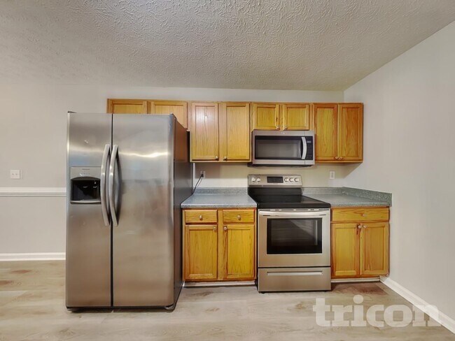 Foto del edificio - 335 Orleans Blvd