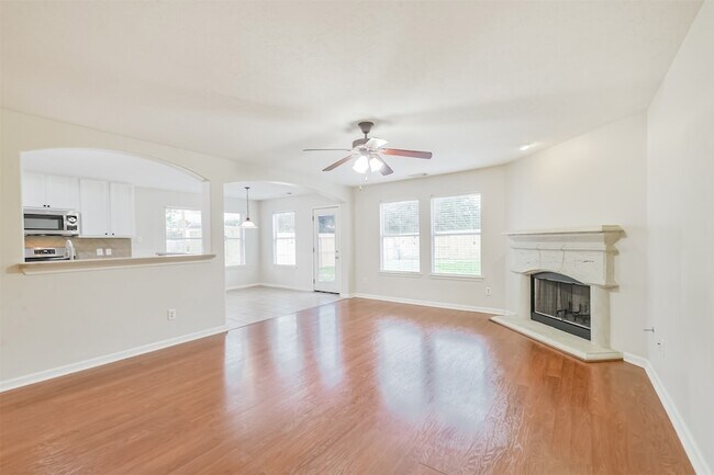 Building Photo - 21903 Whispering Daisy Ct