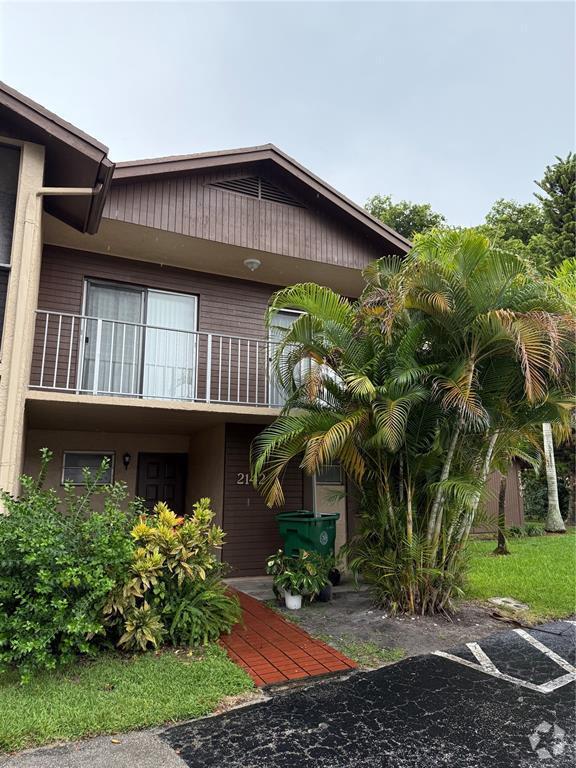 Building Photo - 2142 Nova Village Dr