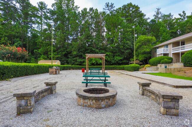 Área al aire libre - Retreat at Towne Crossing