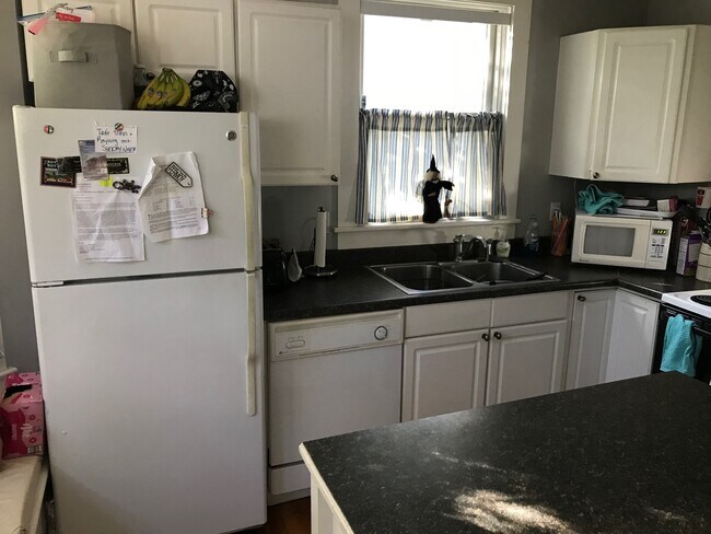 Foto del edificio - 11 Dean Ave