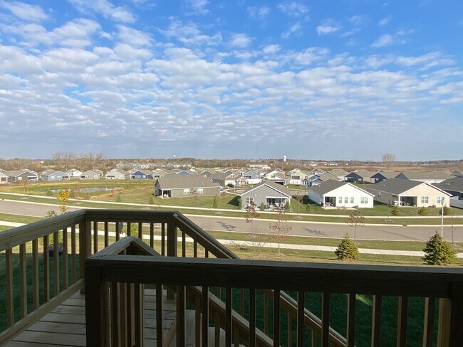 Foto del edificio - 1264 Wildflower Ln