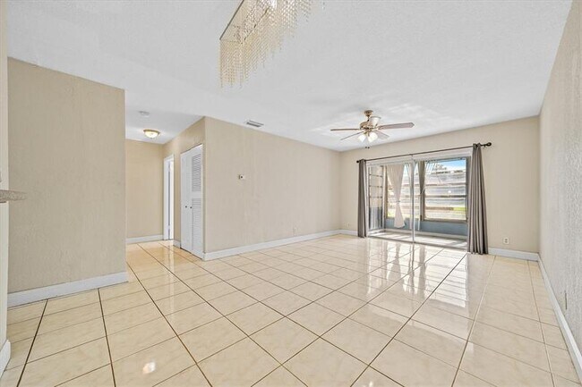 Foto del edificio - 5031 W Oakland Park Blvd
