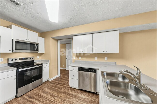 Foto del edificio - 1801 Antebellum Dr