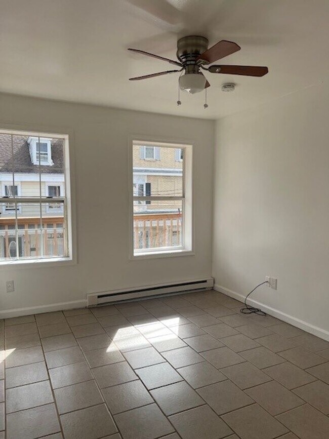 Foto del edificio - 18 Water St