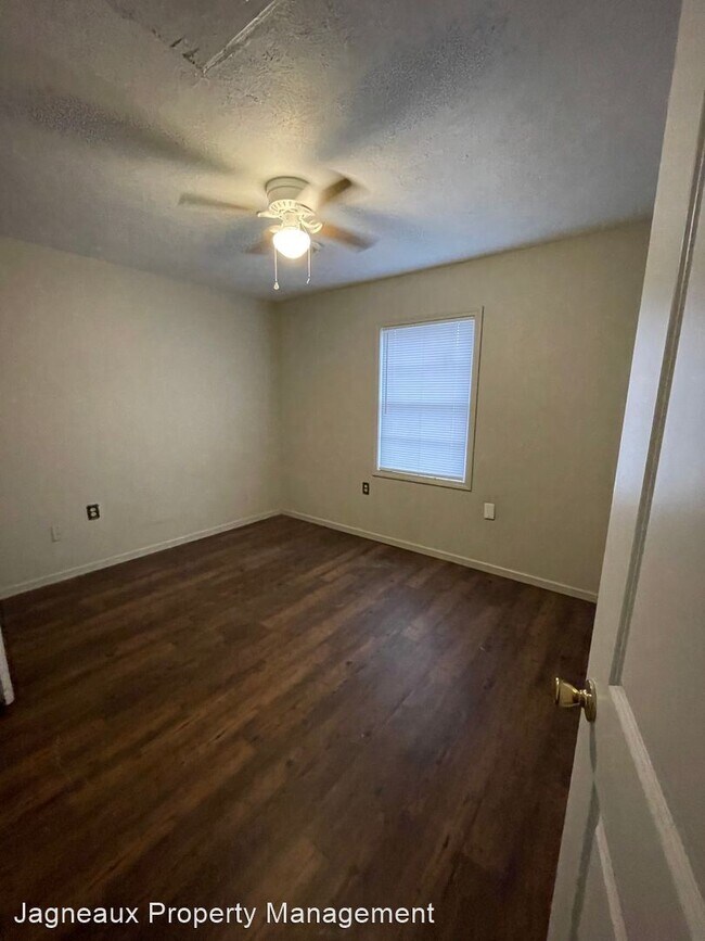 Foto del edificio - 2 br, 1 bath House - 821 Garden Dr