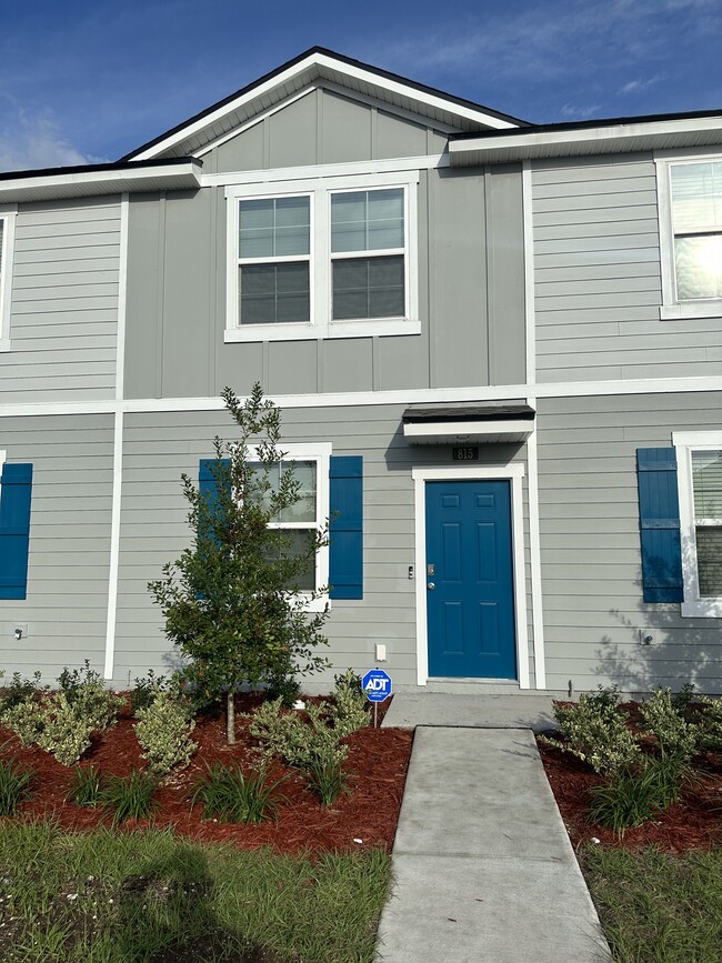 Building Photo - 815 Gate Run Rd