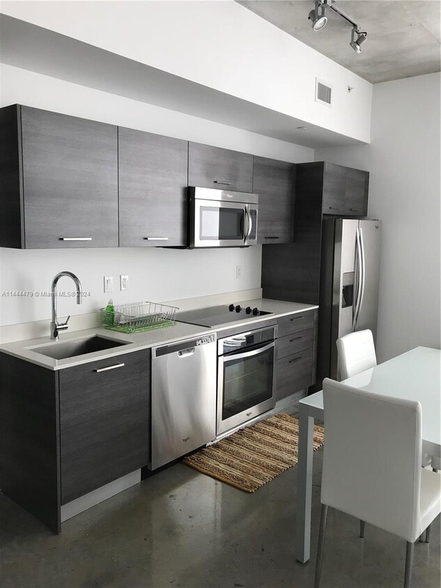 Photo - 151 Southeast 1st Street Apt #A511, Miami, FL 33131 - 2 BR 2 BA Condo