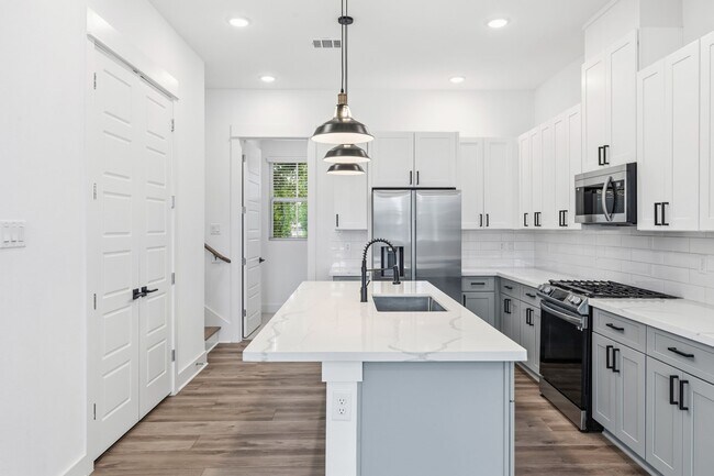 Foto del edificio - 1404 Mansfield St