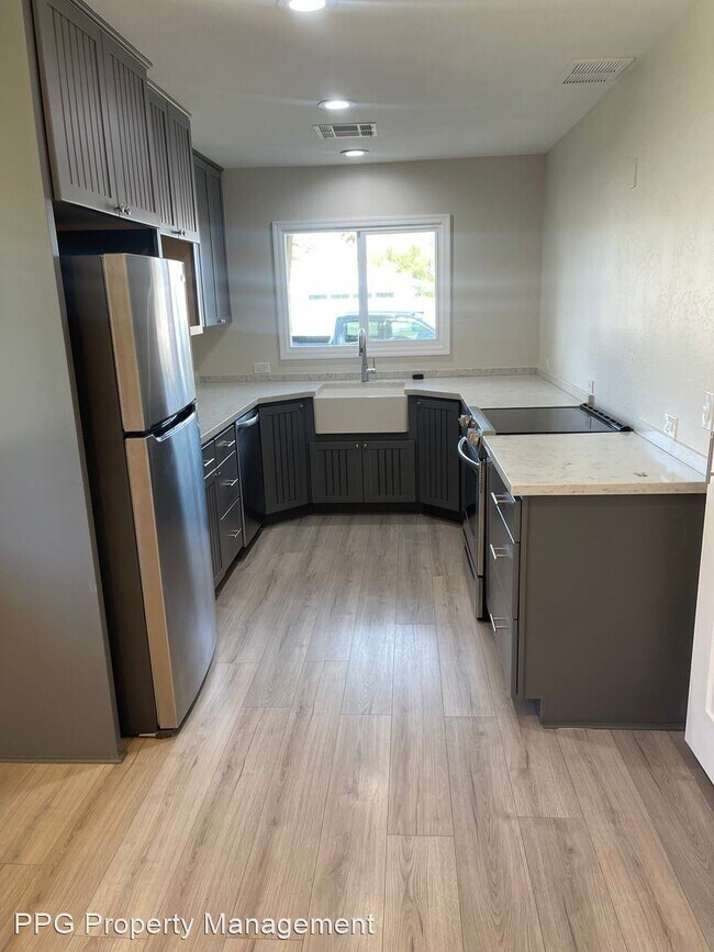 Foto del edificio - 2 br, 1 bath House - 1103 E Fremont Dr
