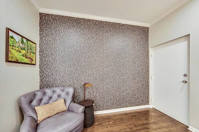 Foto del edificio - 1328 W Belmont Ave