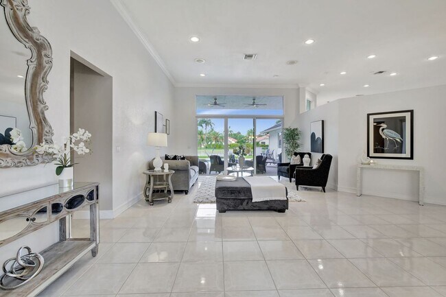 Building Photo - 2922 Medinah