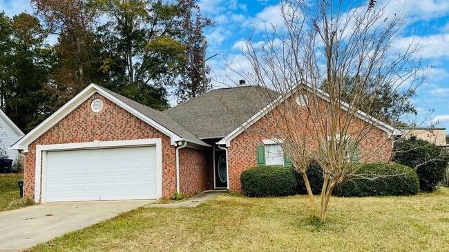 Photo - 292 Chinaberry Ct House