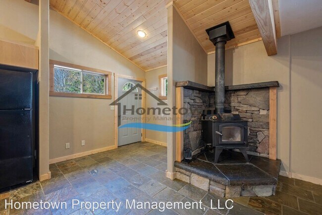 Building Photo - 2 br, 1 bath House - 6074 Talache Rd
