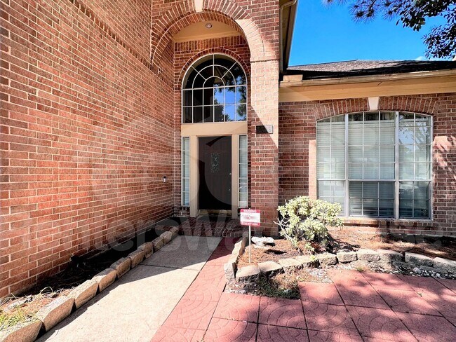 Foto del edificio - 7319 Mountain Valley Dr