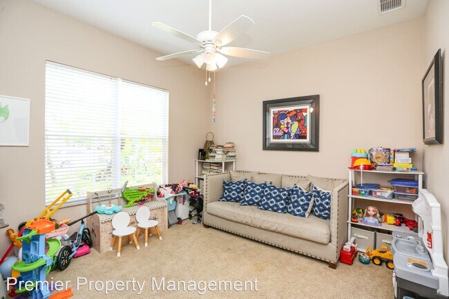 Building Photo - 3 br, 4 bath House - 8211 Potomac Lane