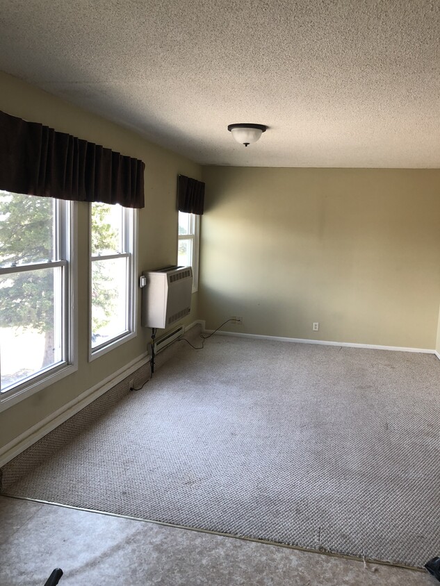 2727 Piedmont Ave Unit 1, Duluth, MN 55811 2727 Piedmont Ave Duluth