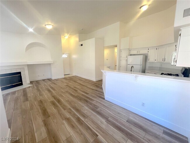 Foto del edificio - 5225 W Reno Ave