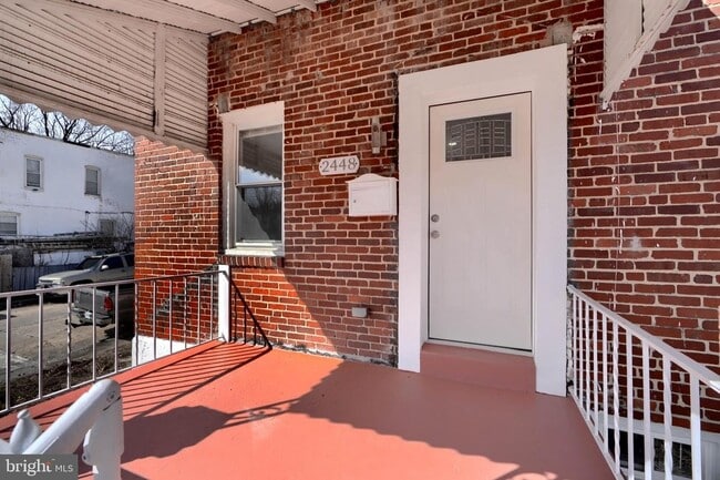 Building Photo - 2448 Shirley Ave