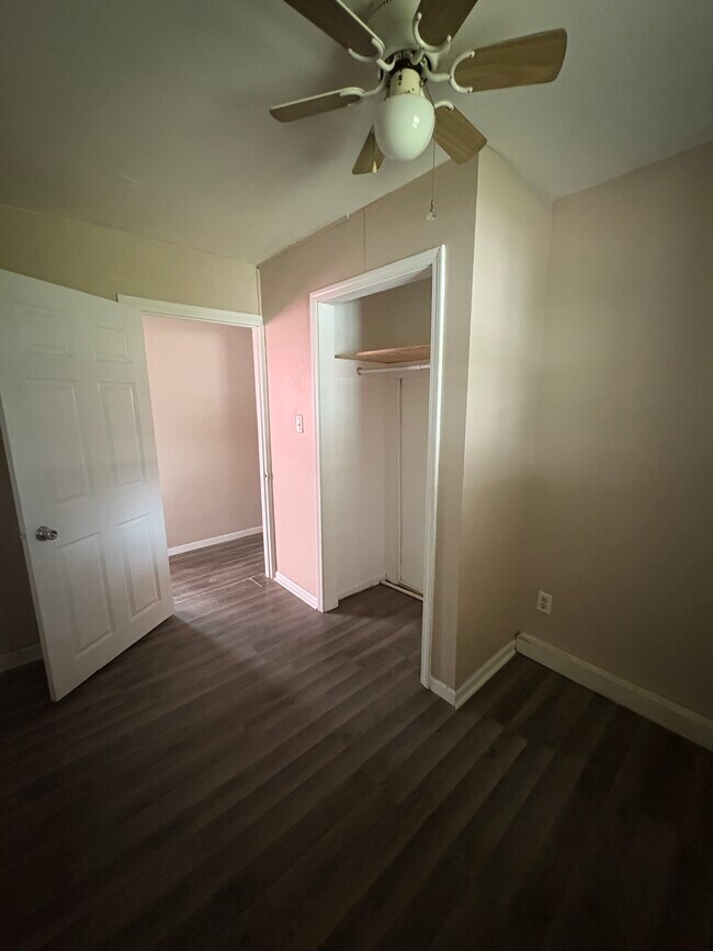 Foto del edificio - 3453 165th St