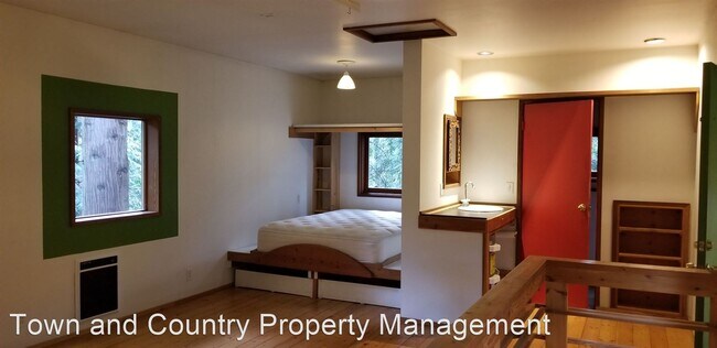 Foto del edificio - 1 br, 1 bath House - 21179 Kingston St NE