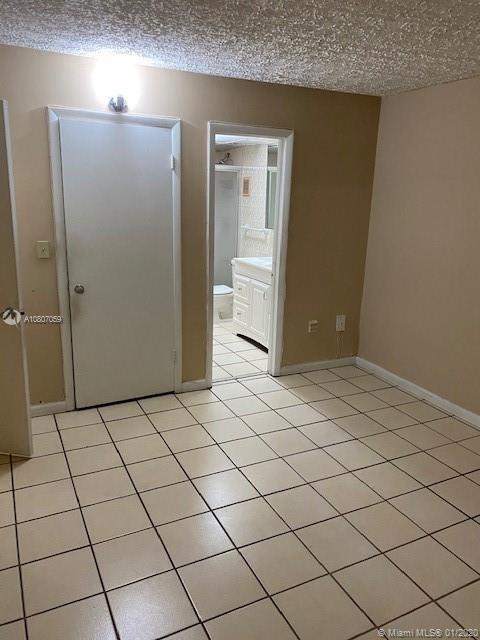 Building Photo - 6090 W 18th Ave