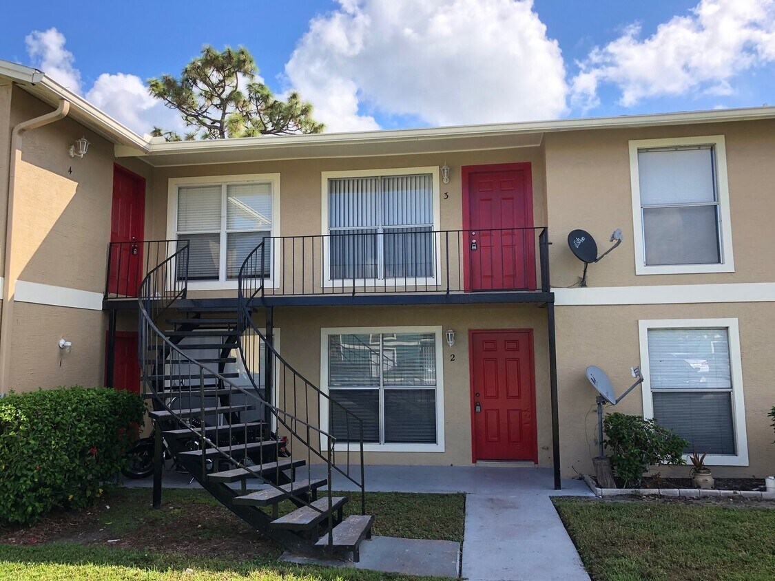 Foto principal - Spacious 2 Bedroom, 1 Bathroom Condo