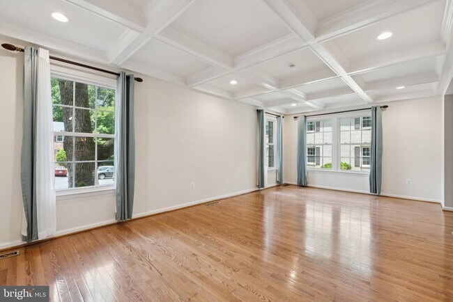Building Photo - 7401 Willshire Hunt Ct