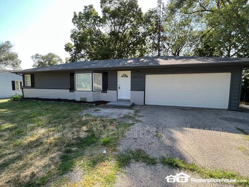 Primary Photo - 8056 Ridgeview Dr
