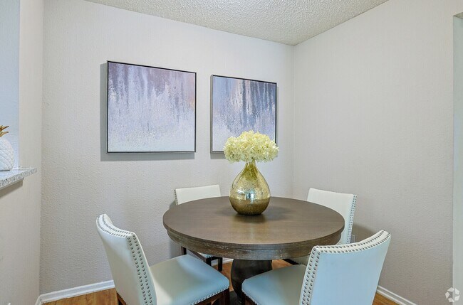 Foto del edificio - 8926 N Lamar Blvd