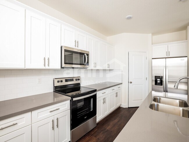 Building Photo - 6526 Enlightenment Dr