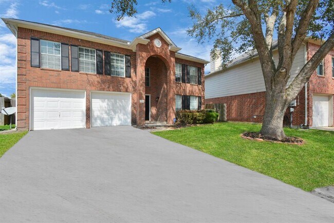Building Photo - 6206 Vallejo Ct