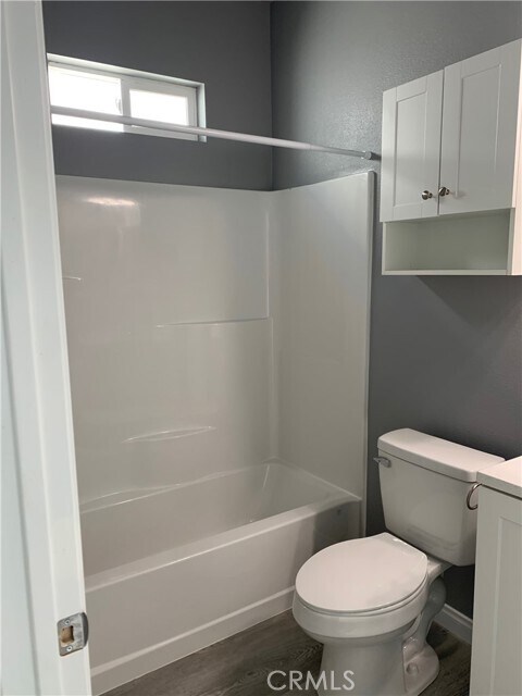 Foto del edificio - 11652 Adenmoor Ave